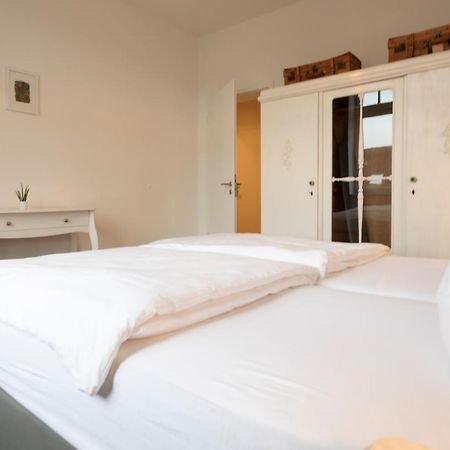 Jaybnb - Apartment Direkt Am Hafen Mit Terrasse Und Uhd Tv Dortmund Ngoại thất bức ảnh