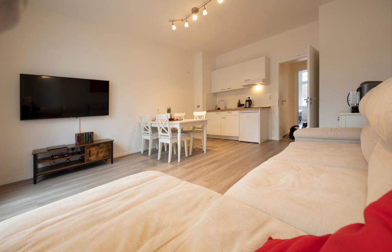 Jaybnb - Apartment Direkt Am Hafen Mit Terrasse Und Uhd Tv Dortmund Ngoại thất bức ảnh
