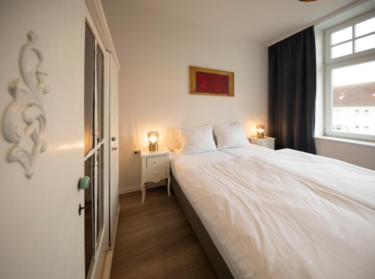 Jaybnb - Apartment Direkt Am Hafen Mit Terrasse Und Uhd Tv Dortmund Ngoại thất bức ảnh